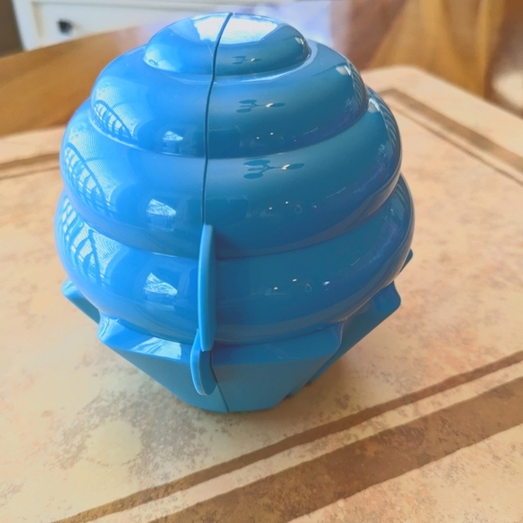 New Tupperware Cupcake Muffin Keeper Holder Forget-me-not Container Blue - Picture 2 of 6